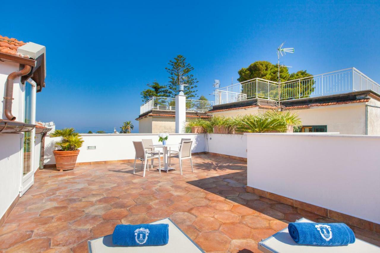 Relais Villa Savarese Сант'Анджелло Экстерьер фото